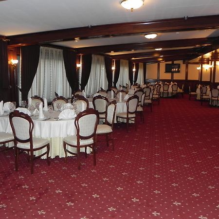 Hestia Hotel กาลาราช ภายนอก รูปภาพ