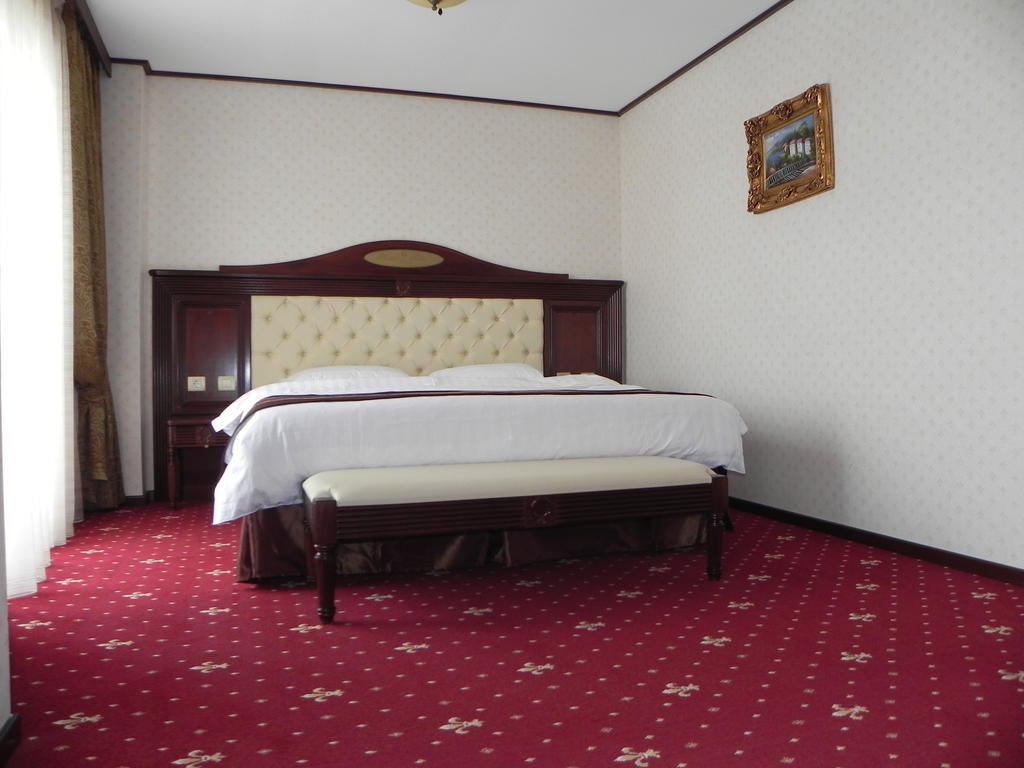 Hestia Hotel กาลาราช ห้อง รูปภาพ